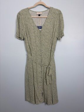 Universal Thread Women’s Size XS Sage Green Floral Button-Front Midi Dress NWT
